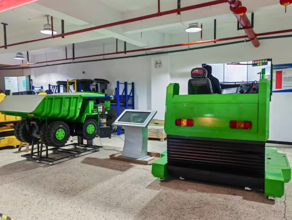 纯电动矿用自卸电动矿卡教学仿真模型、矿山运输模型